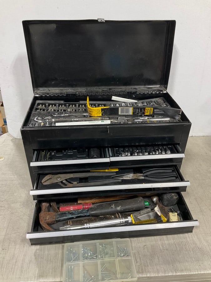 Tool chest with various tools inside(21in.x10in.x13in.) (1 of 1)