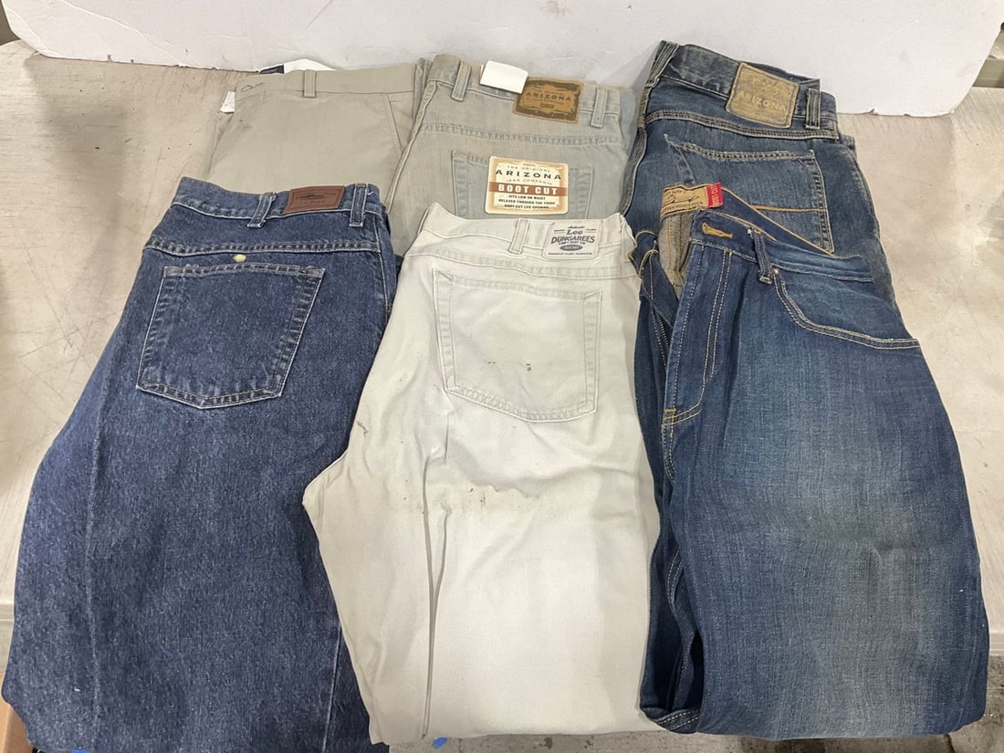 Denim jeans(Arizona, Old Navy, etc.(34/30,33/30, and more): Denim jeans(Arizona, Old Navy, etc.(34/30,33/30, and more)