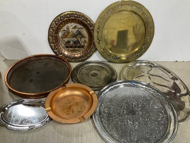 Vintage serving platters(longest 18in.)
