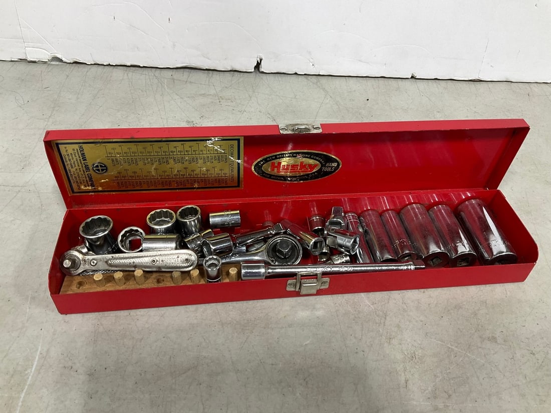 Husky hand tools socket set (1 of 1)