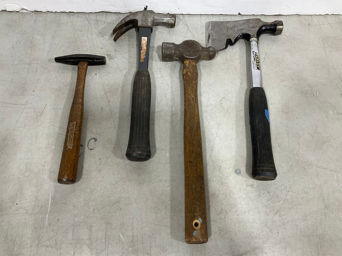 Various hammers (1 of 1)