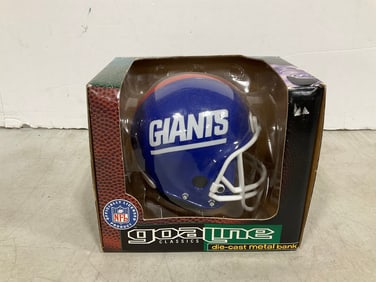 NY Giants die cast metal bank(new in package)
