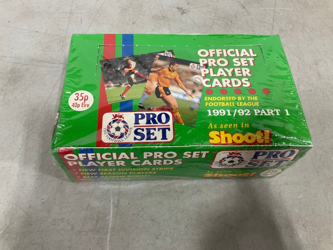 1991/1992 Official pro set player cards(sealed) (1 of 1)
