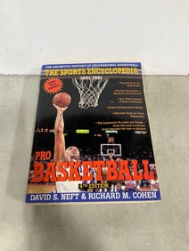 Pro basketball 4th edition Sports encyclopedia(1891-1991)