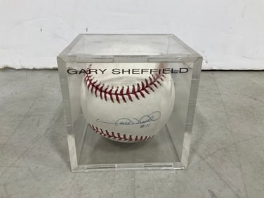 NY Yankees Gary Sheffield Steiner Ball 'Auto' (sticker on back)