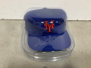 Willie Mays Mets Cap 'rare' - PSA with Card and Case Cover