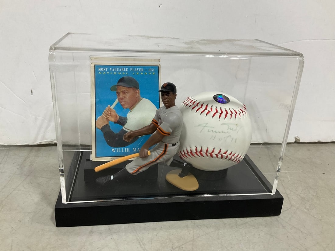 Willie Mays Figure, Autographed Baseball, and Collectible Card (1 of 1)
