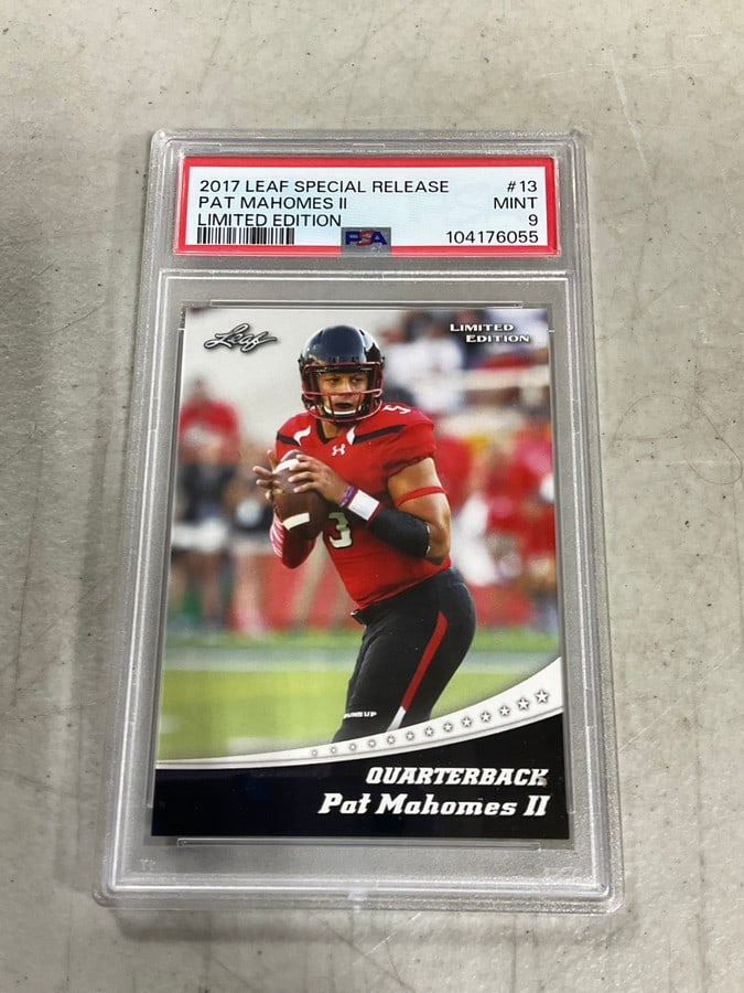 2017 Pat Mahomes Graded Card: 2017 Pat Mahomes Graded Card