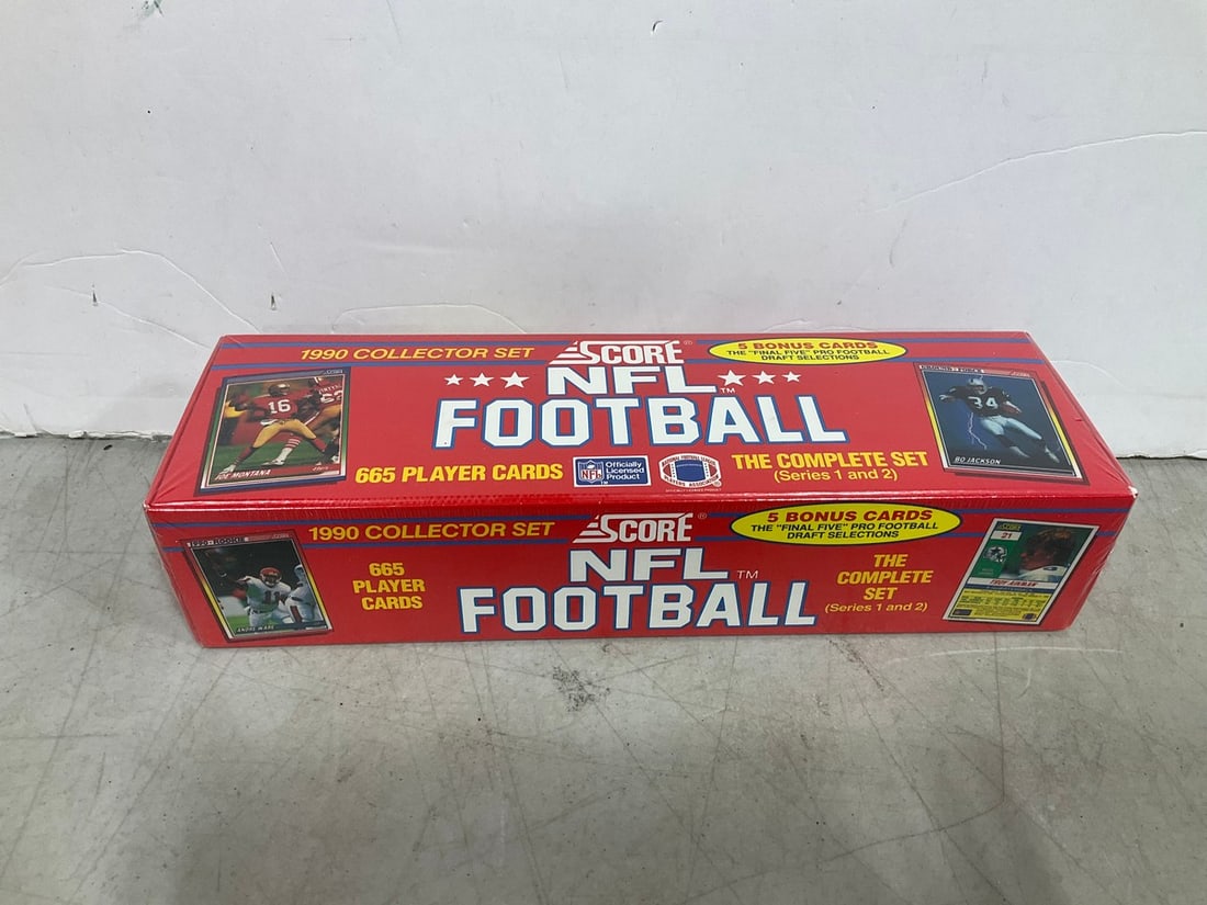 Score NFL football 1990 playing cards collector set(sealed) (1 of 1)