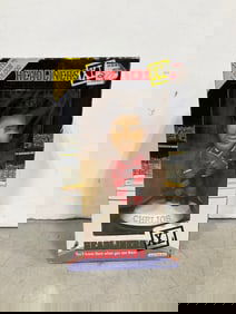 Headliners XL 1998 Chris Chelios collectible(new in box)