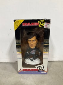 Headliners XL 1998 John Vanbiesbrouck collectible(new in box)