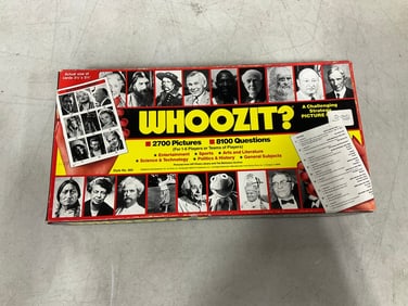 Whoozit vintage strategy picture game(new in box)