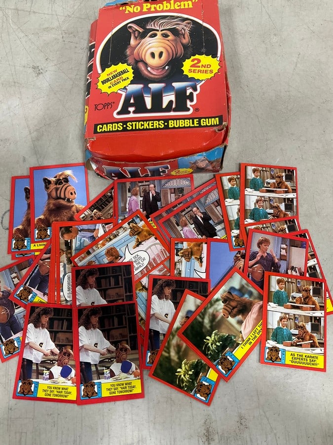 Alf vintage collectible cards/stickers in box: Alf vintage collectible cards/stickers in box