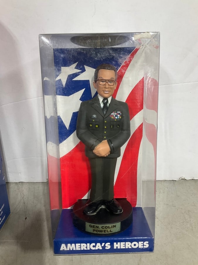 America's Heroes Gen.Colin Powell collectible figure(new in box) (1 of 1)