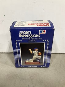 Tom Seaver Sports Impressions miniature figure collectible(new in box)