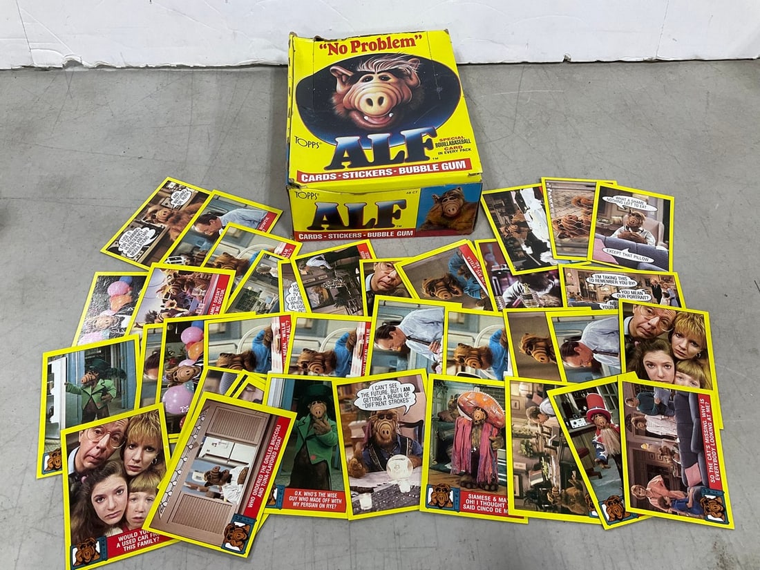 Alf vintage collectible cards/stickers in box: Alf vintage collectible cards/stickers in box