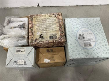 The Boyd's Collection figures(new in box) and more