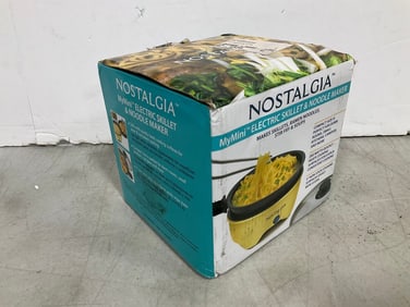 Nostalgia Mymini electric skillet and noodle maker(new in box)