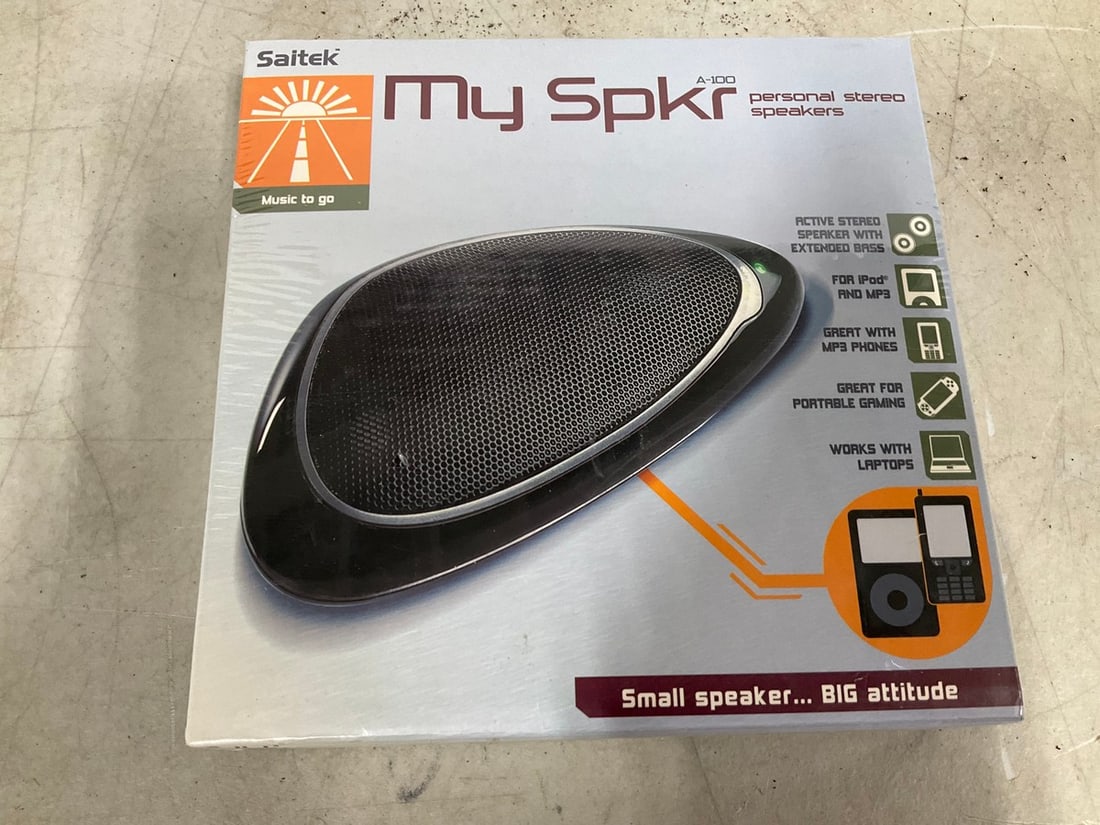 My Spkr personal stereo speakers(A-100-new in box) (1 of 1)