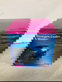 12 Volt dual can portable Beverage cooler and warmer(new in box)