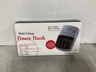 Radioshack Multi Voltage power bank(new in box)