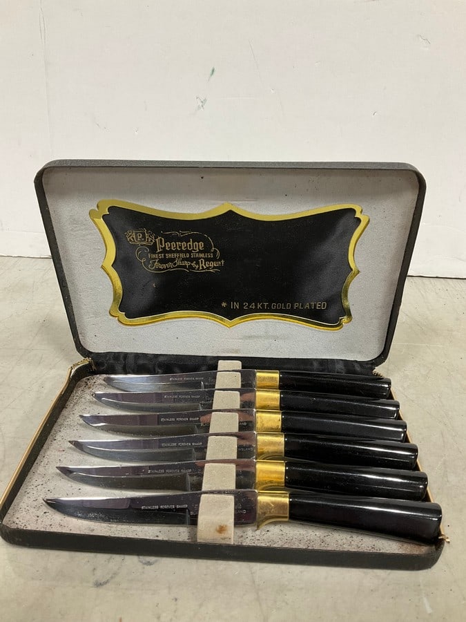 Finest Sheffield Stainless Forever Sharp by Regent Utencil Set: Finest Sheffield Stainless Forever Sharp by Regent Utencil Set