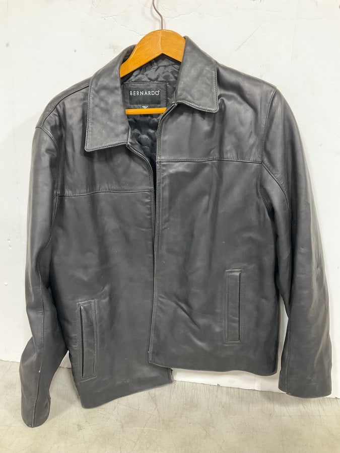 Bernardo Leather Jacket (Size: XL) (1 of 1)