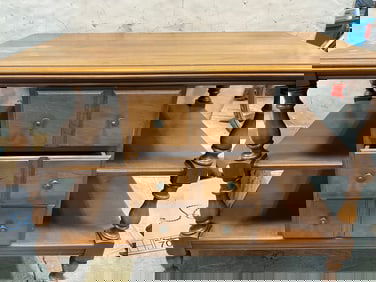 Wooden Table with Drawers (24inx30inx17.5in)