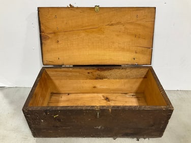 Empty Wooden Container (9inx20.5inx10in)