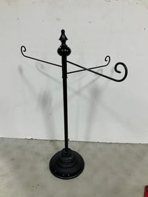 Adjustable Stocking Stand (30in Tall)