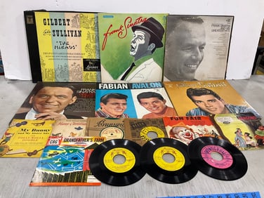 Vintage Records and 45s