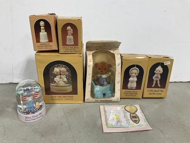 Various Precious Moments Ceramics *new in box*