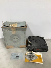 Kodak Carousel Projector *in box*