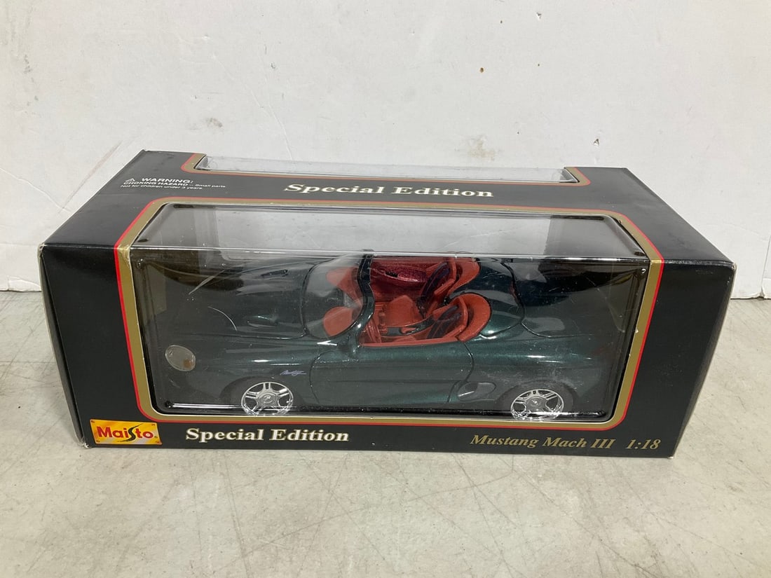 Maisto Mustang Mach II Diecast Model *new in box* (1 of 1)