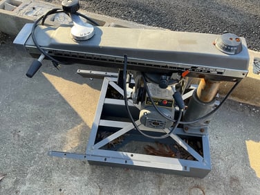 Dewalt Radial Arm Saw