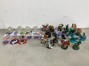 Skylanders action figures and infinity cards