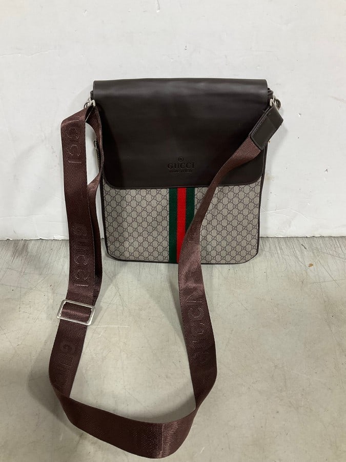 Gucci bag: Gucci bag