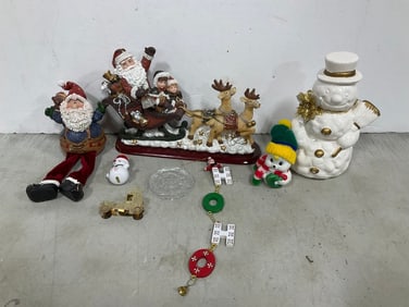 Christmas decor(tallest 8.5in.)