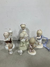 Vintage Jonathan & David statues(tallest 8in.)