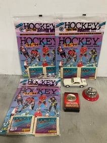 Hockey 95-96 starter sets(new in package), Donruss baseball puzzle and cards(1985 season), and more