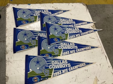 1983 Dallas Cowboys Banners (30in Long)