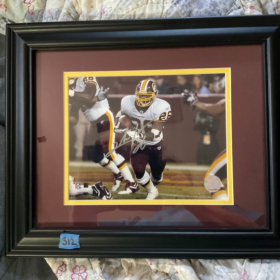 Framed Clinton Portis # 26  Washington Redskins signed and matted 14 x 17 Licensed Official NFL (1 of 1)