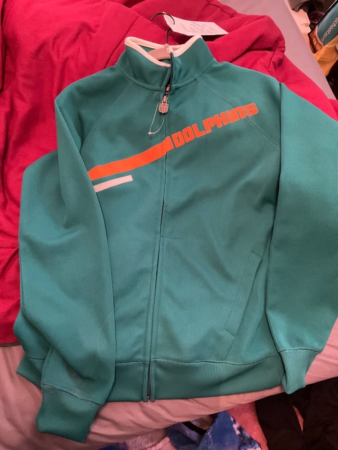 New Miami Dolphins Zip Sweater Size S Licensed Official NFL Product: New Miami Dolphins Zip Sweater Size S Licensed Official NFL Product