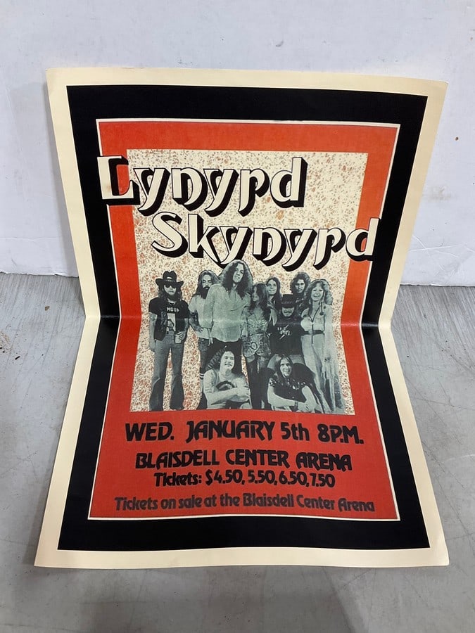 Lynyrd Skynyrd vintage show advertising sign(12in.x18in.) (1 of 1)