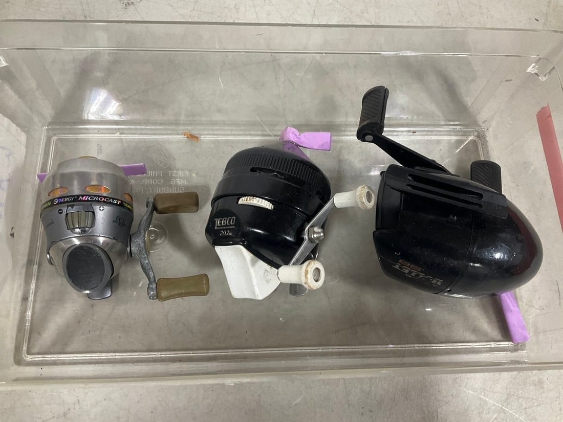 Vintage fishing reels: Vintage fishing reels