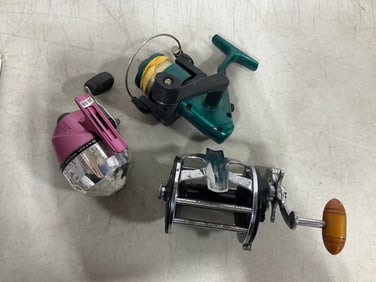 Vintage fishing reels