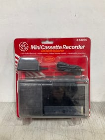 Mini cassette recorder(new in package)