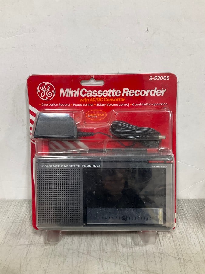 Mini cassette recorder(new in package) (1 of 1)