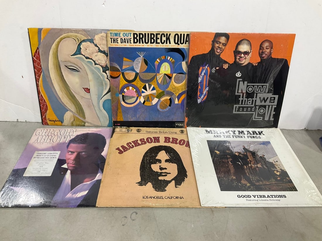 Vintage records(Jackson Brown, Gregory Abbott, and more) (1 of 1)