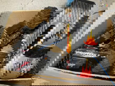 Traxxas T-Maxx RC Monster truck